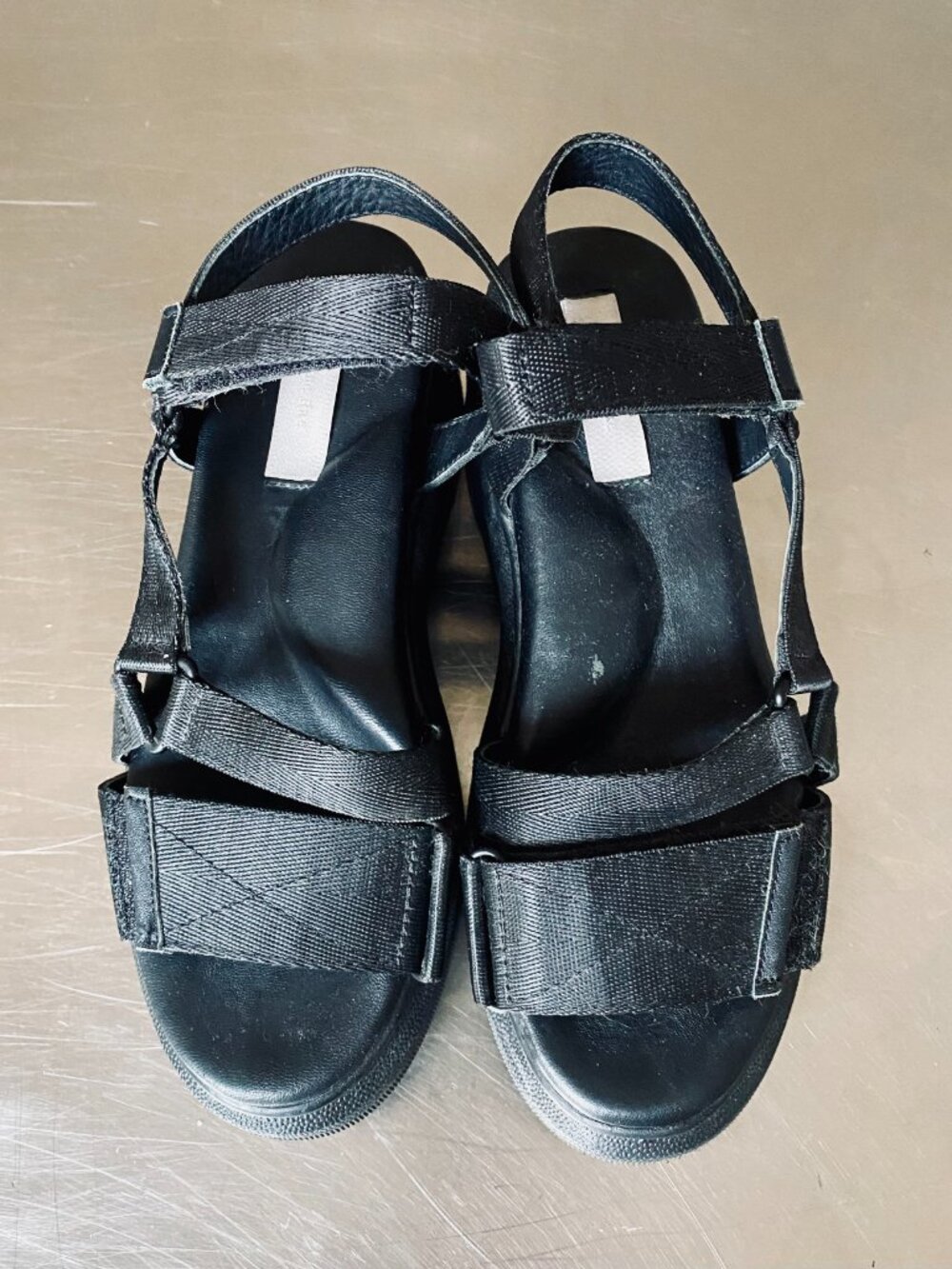 Suzanne Rae Black Platform Sandals – Size 6.5